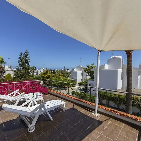 Kira Holiday home