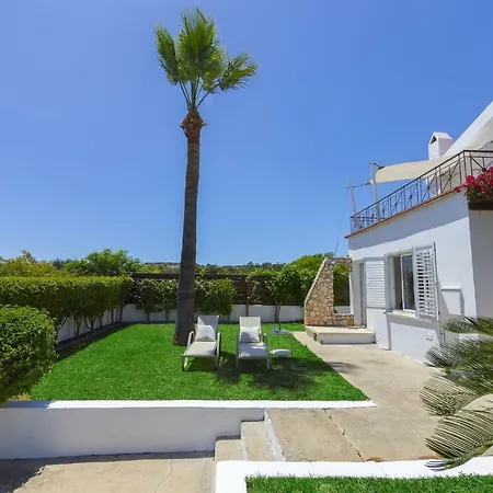 Kira بيت للعطل *